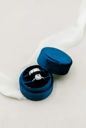 Navy Velvet Round Ring Box