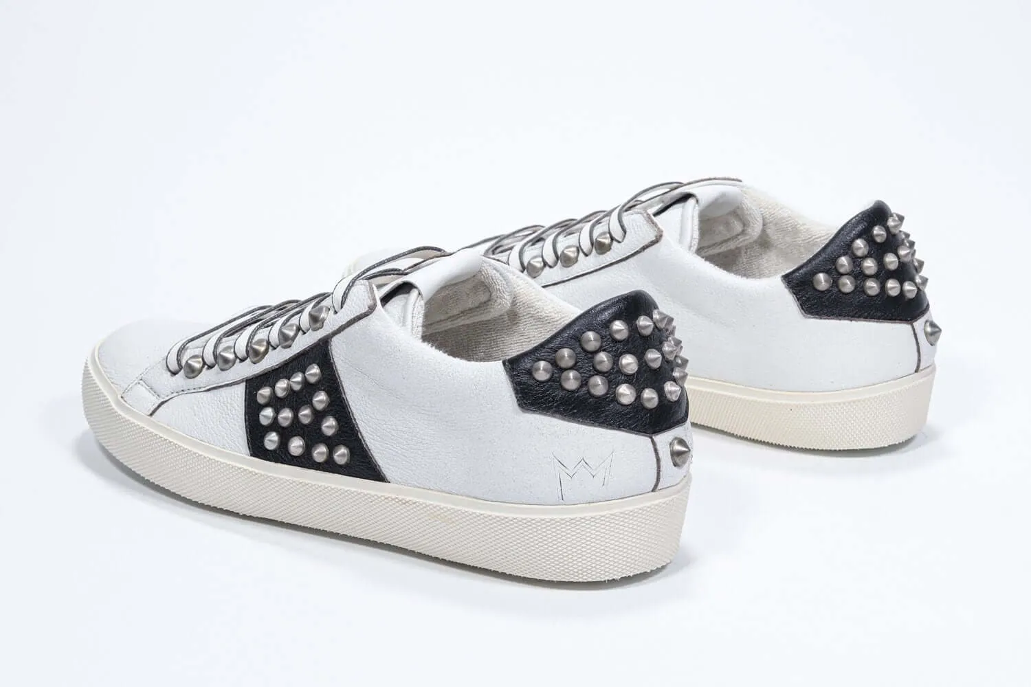 STUDLIGHT | White & Black - Low Top - Men